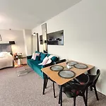 Apartment 331 W 5 Gwiazdkowym Royal Tulip 200 M Do Plazy Dobruk Jaccuzi W Obiekcie Kolobrzeg