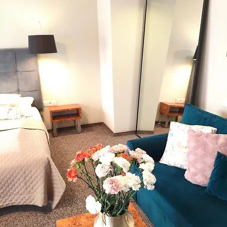 331 W 5 Gwiazdkowym Royal Tulip 200 M Do Plazy Dobruk Jaccuzi W Obiekcie Apartment *